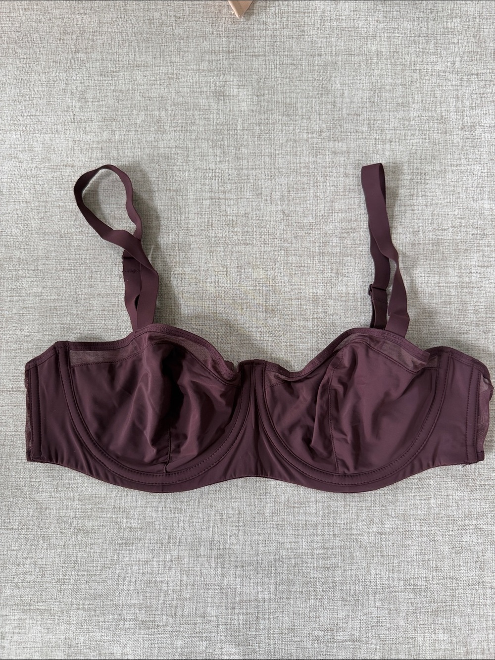Parade underwire unlined Bra 0482 size 38D maroon